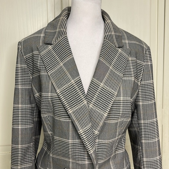 H&M Women's Sz 12 Blazer Gray Beige Plaid Double Breasted Lined Blazer Jacket - Picture 2 of 14